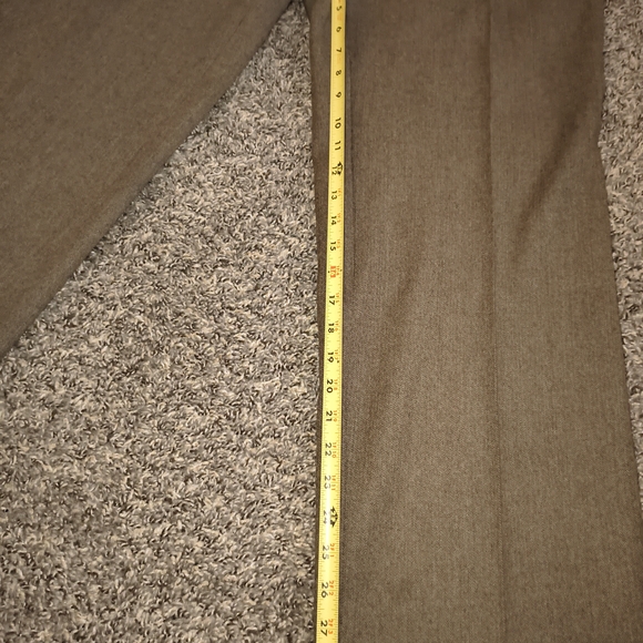 Oscar de la Renta 2 Piece Suit 44L 38W - Picture 9 of 11